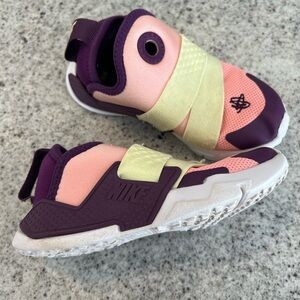 Nike Shoes Huarache Extreme Toddler Girl Size 9